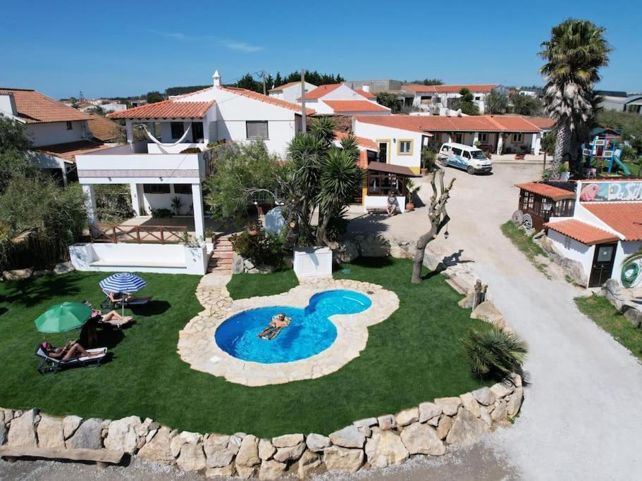 Da Silva Surfcamp- 2 Bettzimmer Mit Fruehstueck Lourinha  Exterior photo